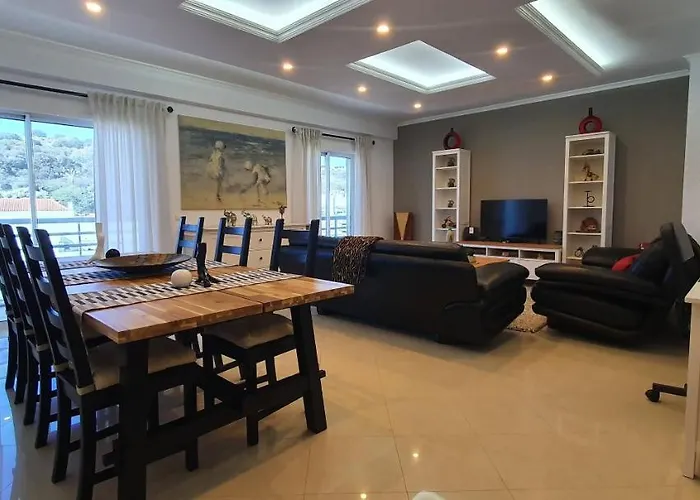 Dionisio アパート *